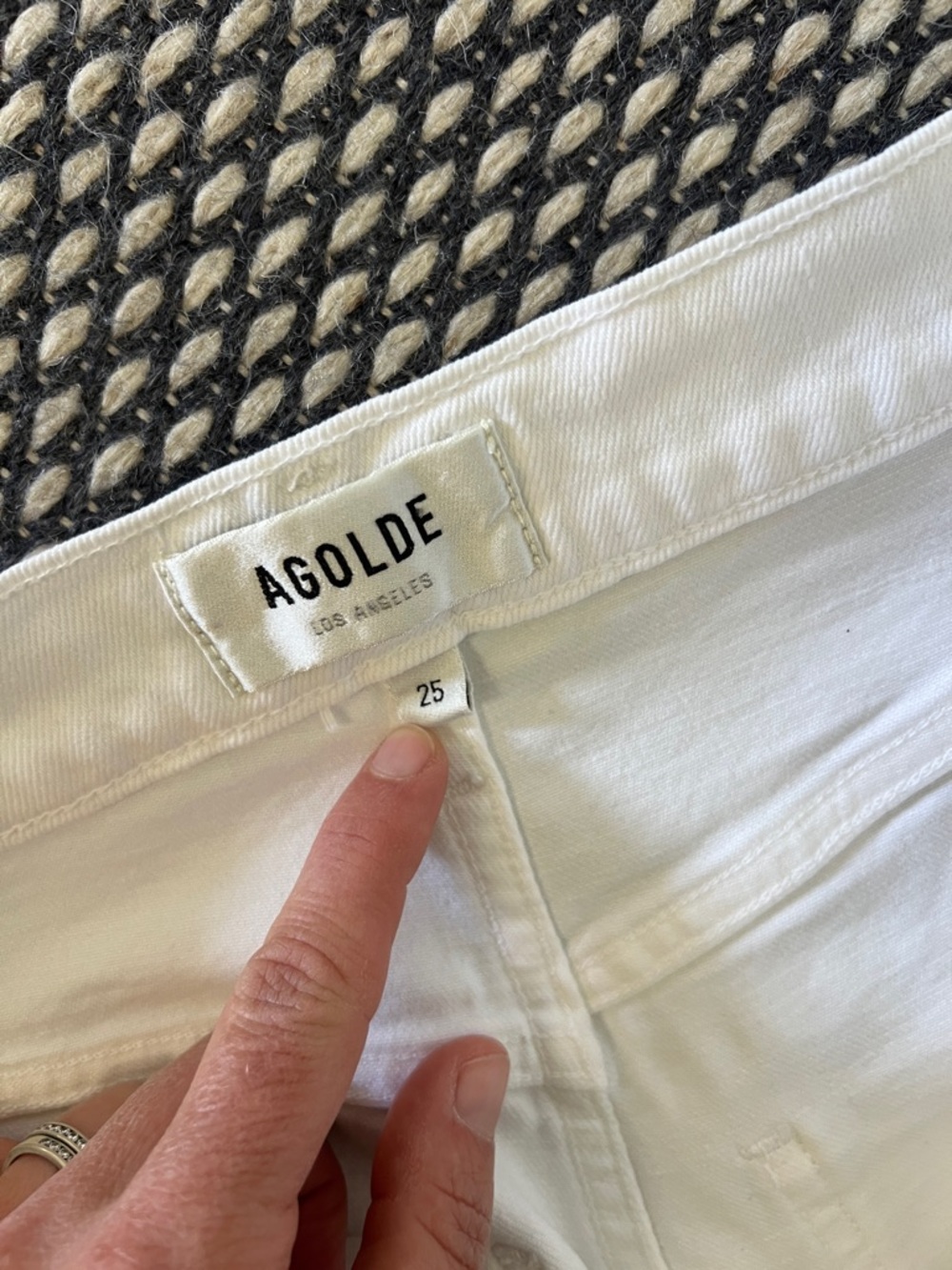Agolde Riley White Jeans - Picture 3 of 8